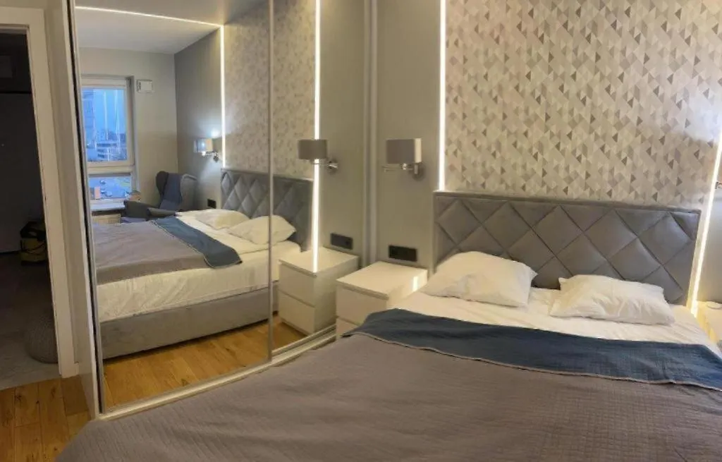 Airport Apartment Cybernetyki Warsaw